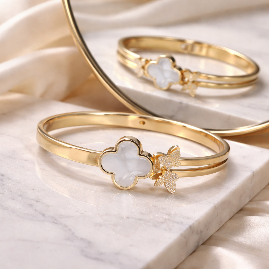 Elegant Clover & Butterfly Accent Anti-Tarnish Bracelet