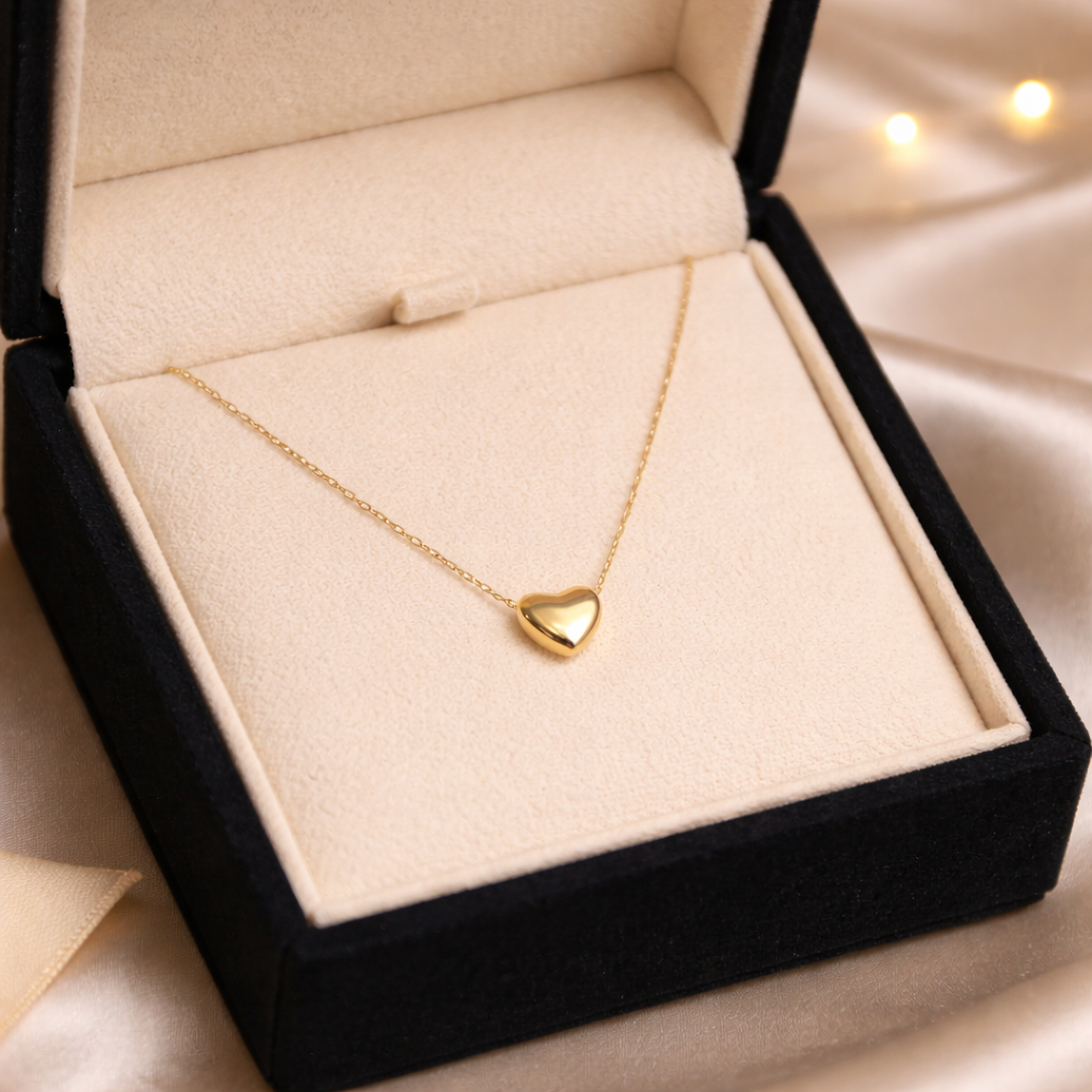 Classic Solid Heart Anti-Tarnish Necklace