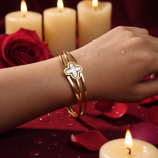 Clover Motif Designer Kada Bracelet