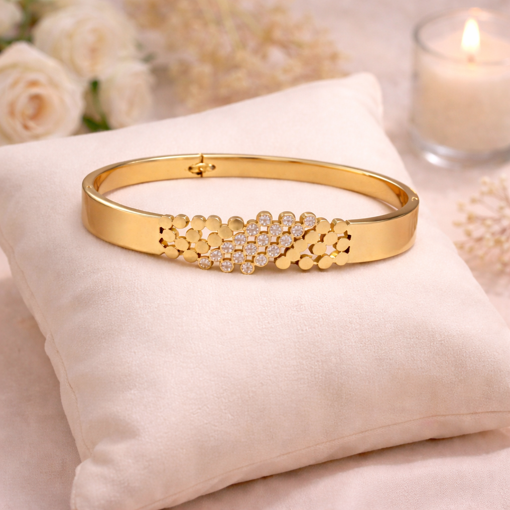 Classic Crystal Detail Anti-Tarnish Bracelet