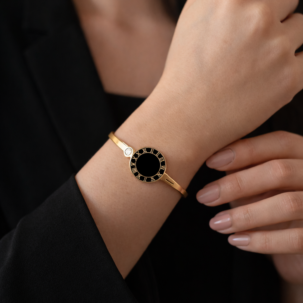 Roman Dial Black Anti-Tarnish Bracelet