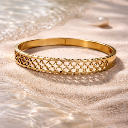 Classic Lattice Pattern Anti-Tarnish Bracelet