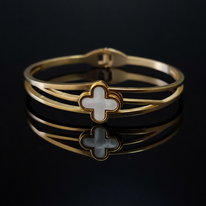Clover Motif Designer Kada Bracelet