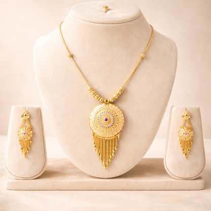 Traditional Sita Haar Pendant Necklace & Earrings Set
