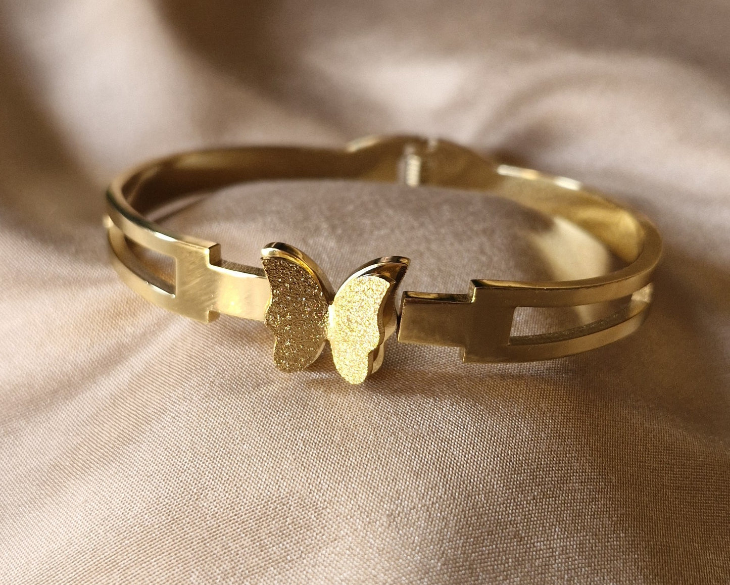 Golden Wing Butterfly Anti-Tarnish Bracelet