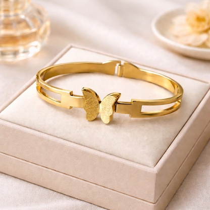 Golden Wing Butterfly Anti-Tarnish Bracelet