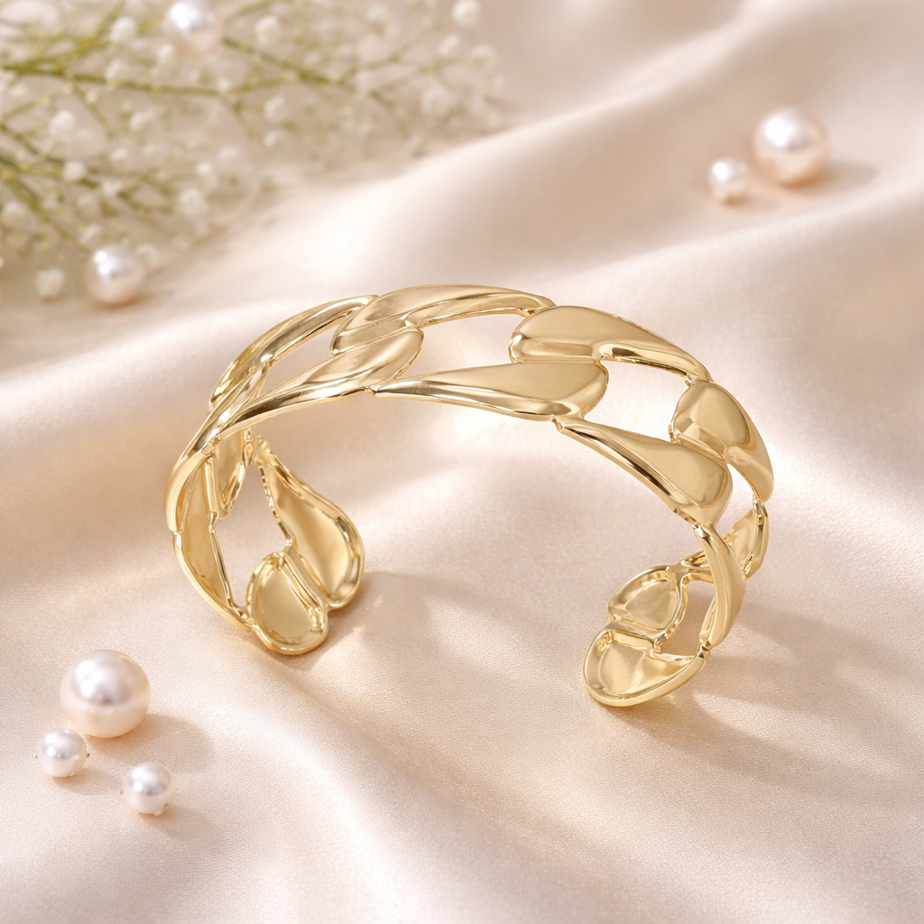 Chunky Link Design Anti-Tarnish Cuff Bracelet